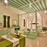 Hotel Efchi 1904