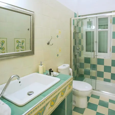 Efchi 1904 Rhodes City