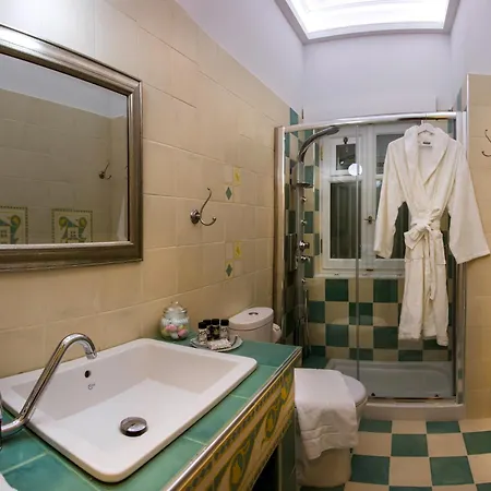 Efchi 1904 4* Rhodes City