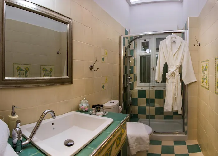 Efchi 1904 4* Rhodes City