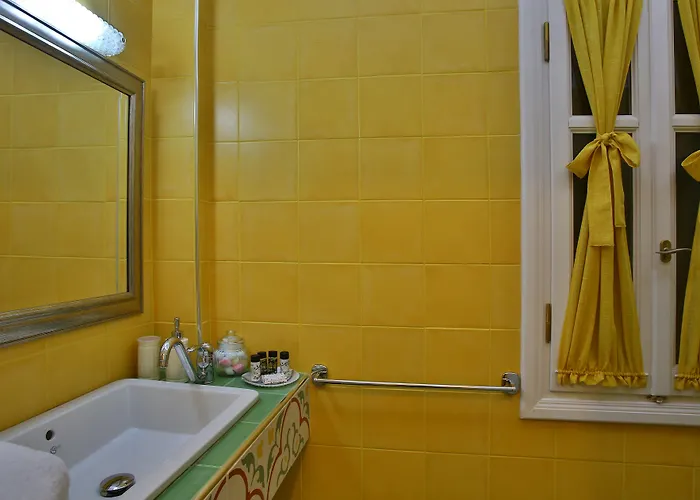 Hotel Efchi 1904 Rhodes City